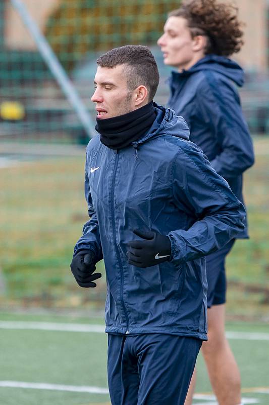 Fotbalistům Slezského FC Opava začala zimní příprava. Svůj tábor rozbili v areálu S-sport ve Vésce nedaleko Olomouce.