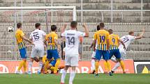 Brno - Zápas 6. kola fotbalové FORTUNA:LIGY mezi SFC Opava a MFK Karviná 25. srpna 2018 na Městském stadionu v Brně. Gól Karviná.