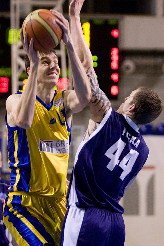 BK Breda & Weinstein Opava - BK Loko Interconex Plzeň 89:82