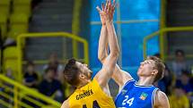 BK Opava – USK Praha 72:57 (24:11, 42:26, 59:44)