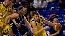 BK Breda & Weinstein Opava - NH Ostrava 65:91