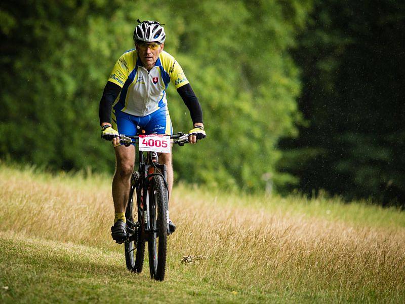 Během soboty a neděle se v Raduni a jejím okolí jel závěrečný závod Československého seriálu 24 hodin MTB. Ten byl zároveň republikovém šampionátem v MTB maratonu. Součástí celé akce byl také tradiční podnik 12 hodin No limit.