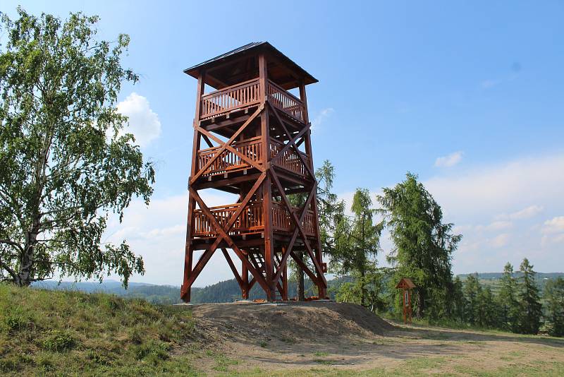 Staré Těchanovice, sluneční rozhledna