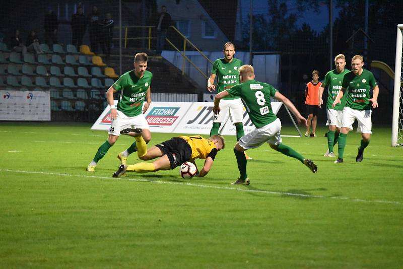 Fotbalisté Hlučína prohráli derby s Petřkovicemi. Foto: Štěpánka Czyžová