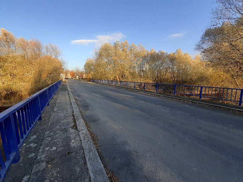 Hraniční přechod ve Vávrovicích (pohled na polskou stranu).