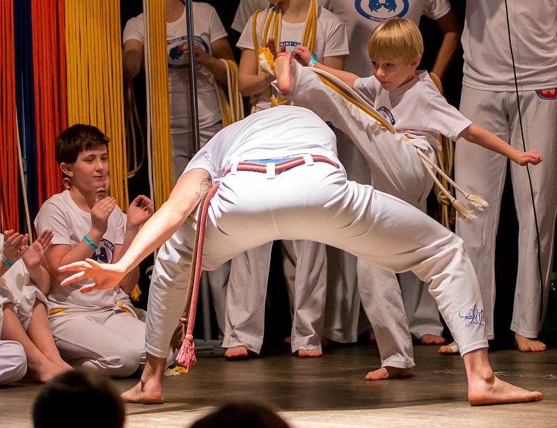 Ukázka bojového umění Capoeira,páskování nových a stávajících členů.Kulturní dům na Rybníčku Opava