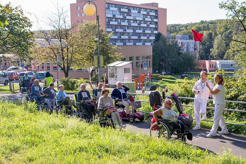 Závod do vrchu na invalidních vozících s názvem ECCE HOMO Hrabyně.