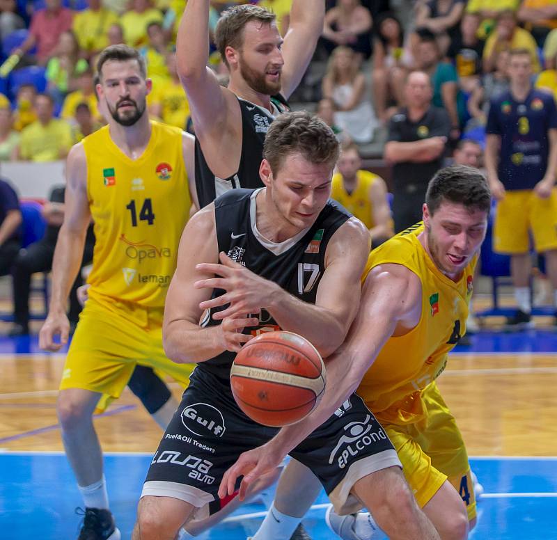 2. finále play off NBL Opava - Nymburk