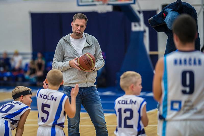 Z basketbalového utkání NBL Kolín - Opava (75.80). Foto: David Kratochvíl