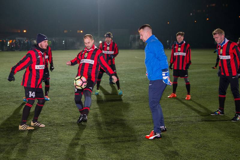 Vánoční utkání SFC - stará garda Slezského FC vs. výběr mládežnických trenérů klubu.