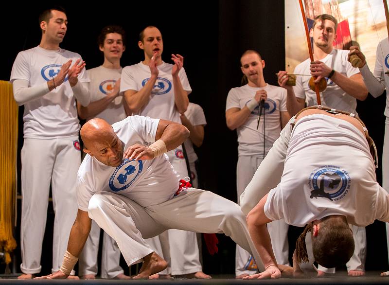 Ukázka bojového umění Capoeira,páskování nových a stávajících členů.Kulturní dům na Rybníčku Opava