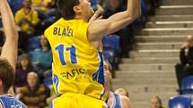 BK Opava – USK Praha 96:71