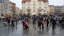 Koněc masopusta na Horním náměstí v Opavě