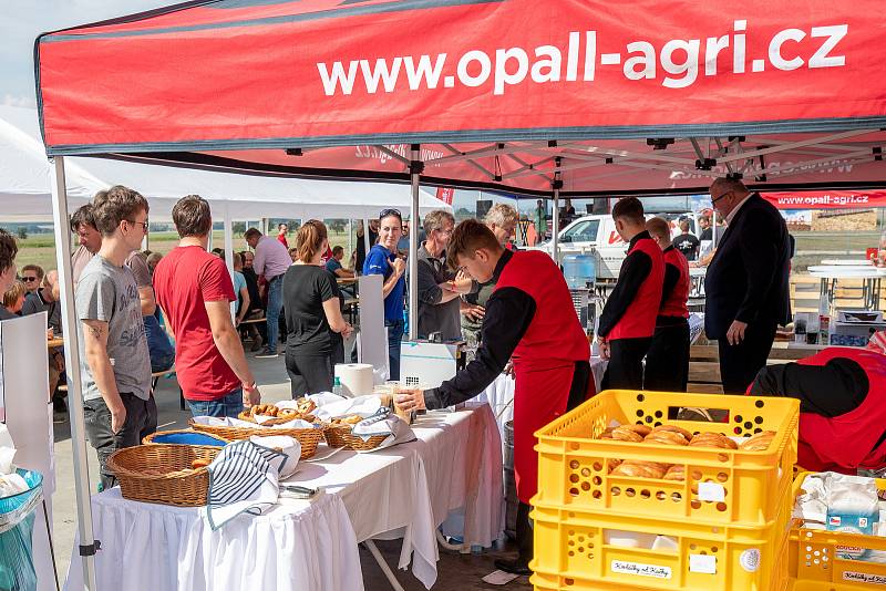 Polní den OPaLL - AGRI, Dolní Životice, září 2022.
