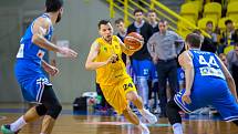 BK Opava – USK Praha 72:57 (24:11, 42:26, 59:44)