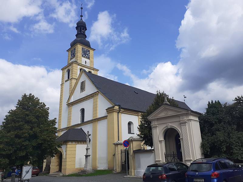 Kostel sv. Petra a Pavla v Hradci nad Moravicí.