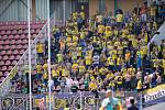 Zápas 27. kola Fortuna národní ligy mezi FK Olympia Praha a SFC Opava hrané v Praze 12. května 2018. Fanoušci SFC Opava.