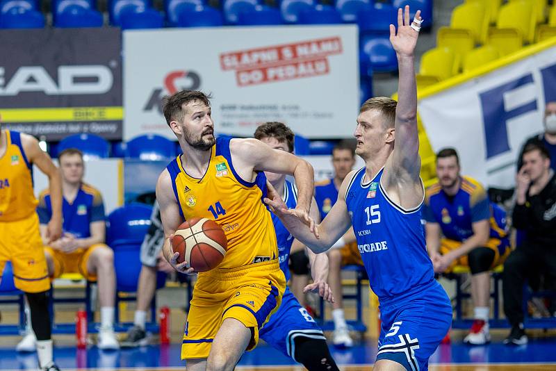 BK Opava-USK Praha 97:82