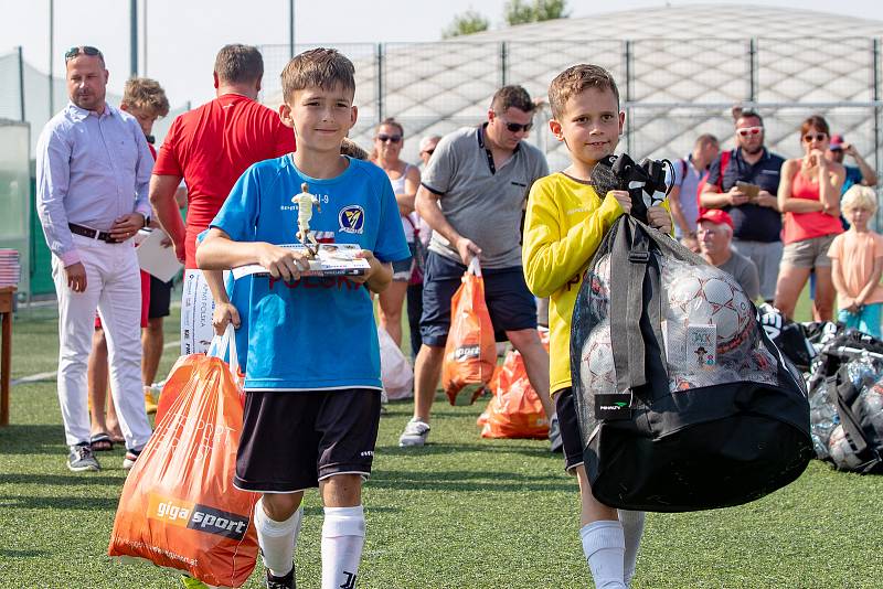 Dvoudenní mezinárodní fotbalový turnaj dětí ročníku 2011 a mladších Moravskoslezský Cup v Kravařích.