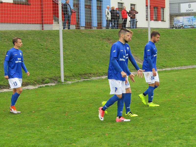 Dolní Benešov dal venku tři góly, přesto nebodoval. Foto: Petr Krömer