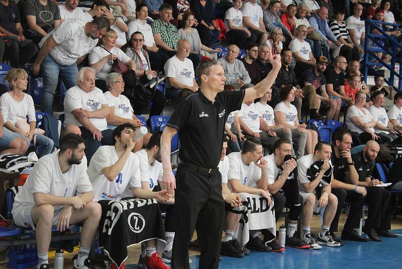 Sport basketbal NBL play-off čtvrtfinále 7. zápas Děčín - Opava