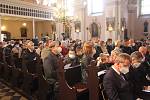 Tisková konference k projektu Zvony míru a pokoje pro Evropu. Mše svatá v kostele sv. Vavřince v Píšti. 16. října, 2021, Píšť.