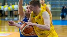 BK Opava – USK Praha 67:56 (19:14, 30:28, 55:37). 