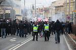 Fanoušci Baníku Ostrava a Slezského FC Opava při derby. Ilustrační foto.