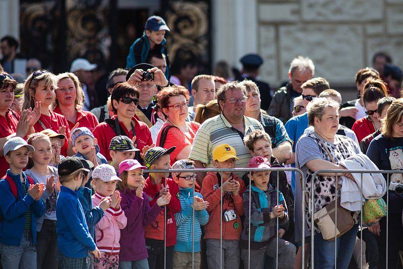 Přesně den po osvobození Opavy vznikl první zdejší hasičský sbor. Sedmdesát let od jeho založení si v pátek a sobotu připomenuli nejen hasiči z Moravskoslezského kraje, ale i ze Slovenska a nedalekého Polska.