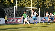 Fotbalisté Hlučína nestačili na Otrokovice. Foto: Štěpánka Czyžová