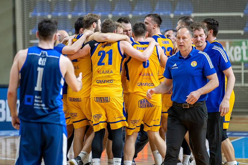 BK Opava-Geosan Kolín 88:72