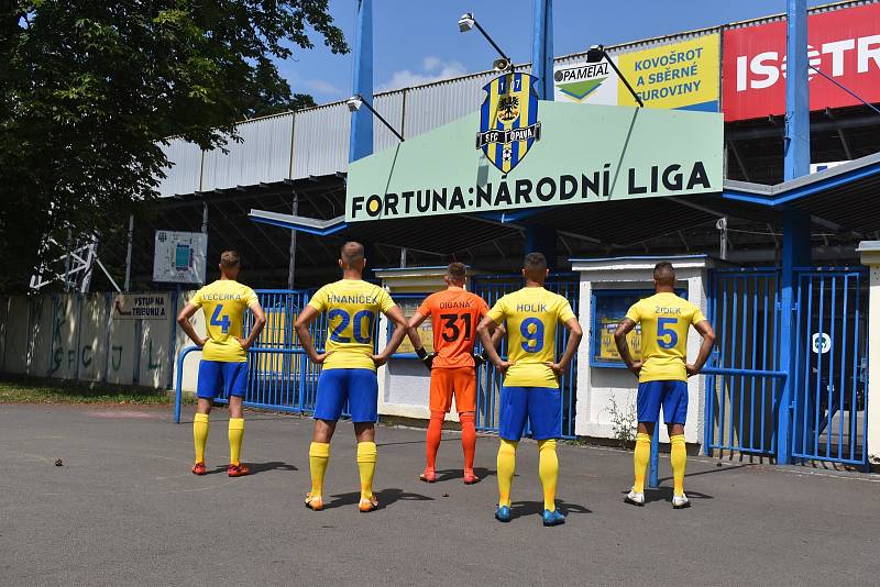 Slezský FC Opava představil nové dresy. 