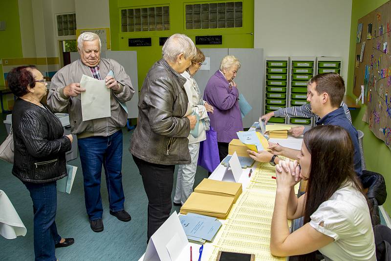 Volby na ZŠ Opava, Edvarda Beneše 2, pátek 5. října 2018