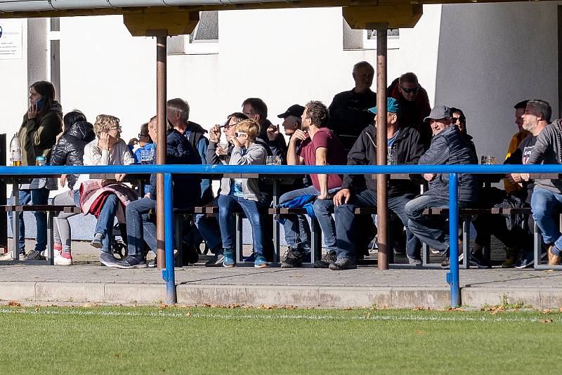 Zápas 10. kola krajského přeboru Oldřišov - Dolní Datyně 0:1.