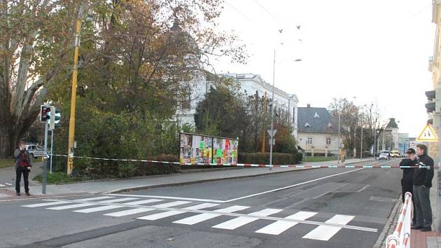 Ve středu byl při pracích v Müllerově domě nalezen předmět, kterým by mohla být válečná puma. Policisté uzavřeli ulici Komenského a okolí sadů U Muzea.