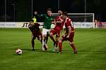 V pátečním utkání 28. kola třetí ligy zdolali fotbalisté Hlučína (v zelených dresech) Velké Meziříčí vysoko 7:0