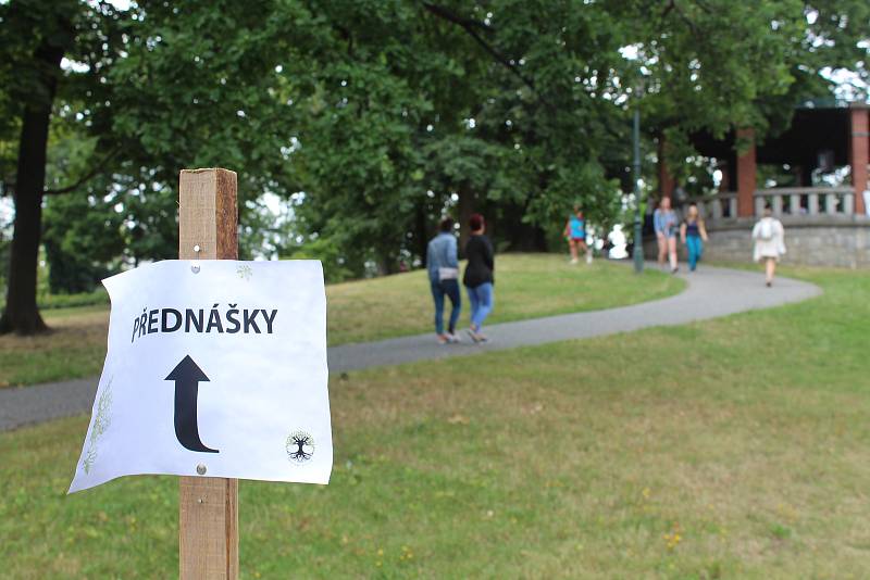 Opava opět chutnala po bylinkách. Sady Svobody v sobotu 3. srpna ožily druhým ročníkem festivalu bylin.