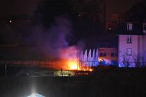 Požár v bývalé textilce Moravolen. 8. prosince 2022, Opava.