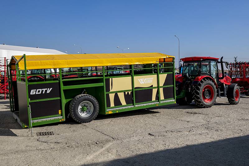 Agroservis - zemědělská technika.