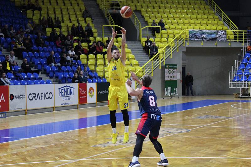 BK Opava - Egoé Brno 79:53 (22:16, 44:26, 59:44).