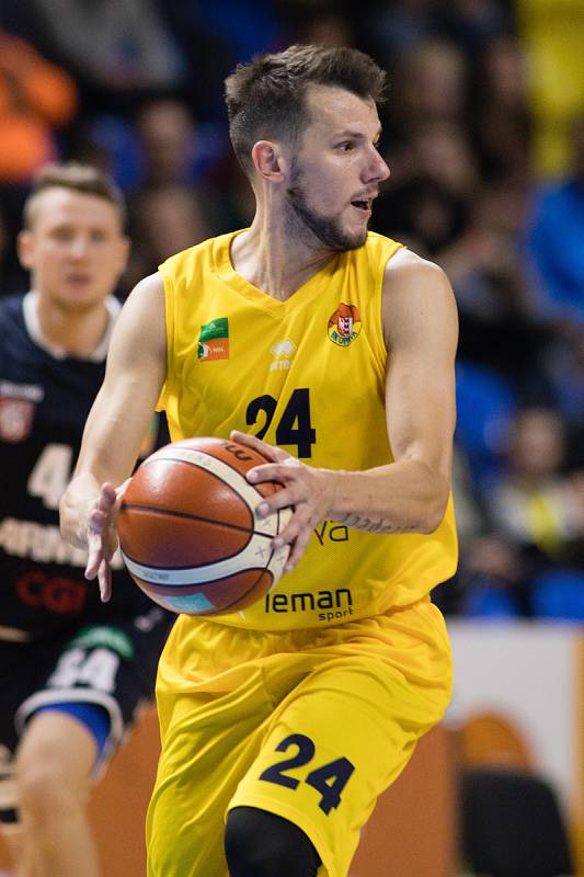 Kapitán a rozehrávač opavských basketbalistů Jakub Šiřina.