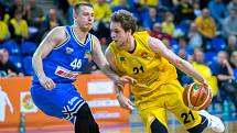 BK Opava – USK Praha 72:57 (24:11, 42:26, 59:44)