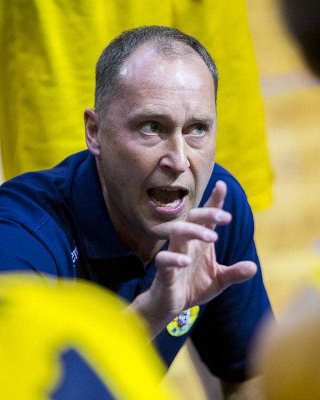 BK Opava – ČEZ Basketball Nymburk 71:89