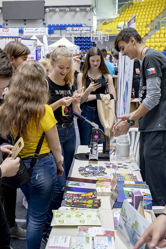 Veletrh povolání v opavské víceúčelové hale.