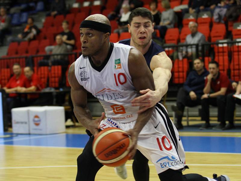 Basketbalisté Nymburka postoupili přes Opavu do Final 4 Českého poháru. Foto: Tomáš Laš