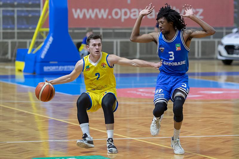 BK Opava - USK Praha, 6. kolo basketbalové Kooperativa NBL, 30. října 2019.