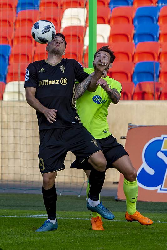 Přední celek polské Ekstraklasy Gornik Zabrze ve čtvrtečním přípravném duelu porazil na svém hlavním  stadionu nováčka FORTUNA:LIGY z Opavy 2:1.