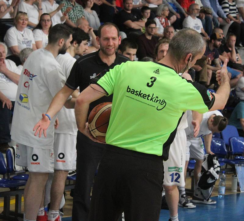 Sport basketbal NBL play-off čtvrtfinále 7. zápas Děčín - Opava