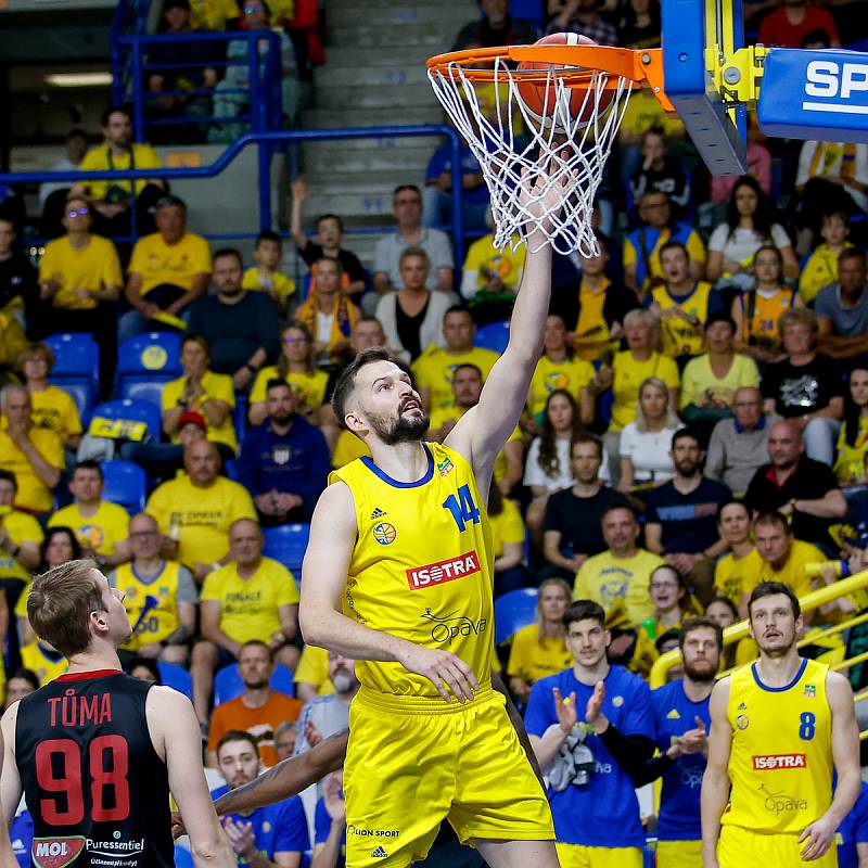 BK Opava - ERA Basketball Nymburk