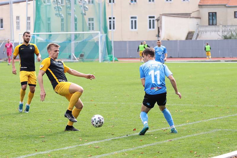 Fotbalisté 1. Znojmo prohráli v 9. kole MSFL na domácím hřišti s Hlučínem 1:5.